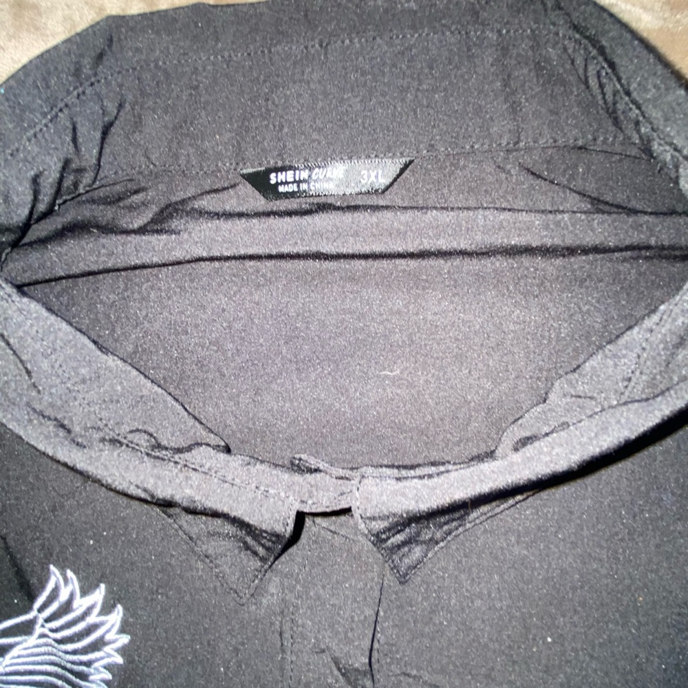 Black Long Sleeve Blouse By Shein size 3XL pre owned beautiful white embroidery - Picture 3 of 10